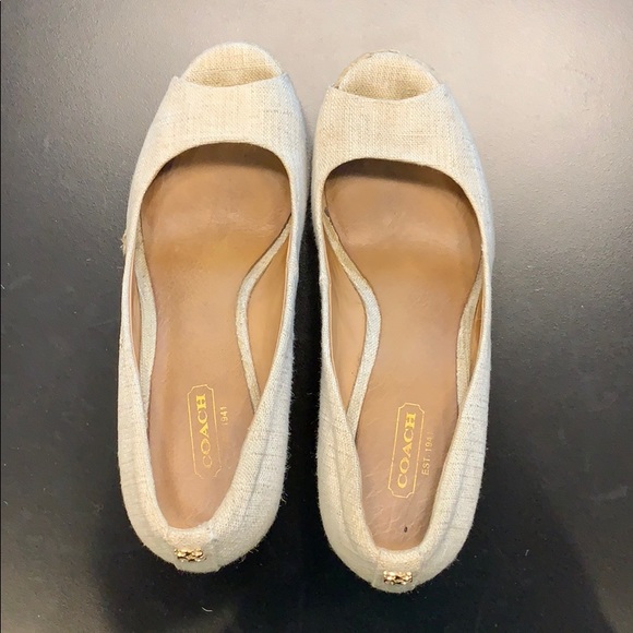 Coach Linen Wedges - Picture 7 of 8